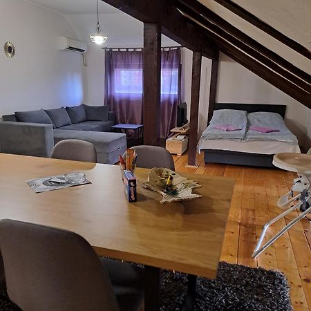 Sofi Apartment Nis Ngoại thất bức ảnh